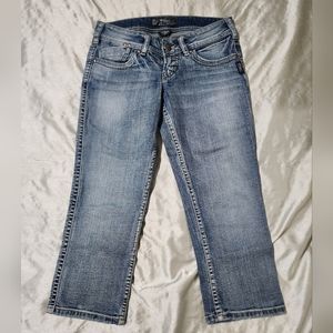 Silver Jeans McKenzie Capri Stretch Low Rise Flap Pocket Jeans